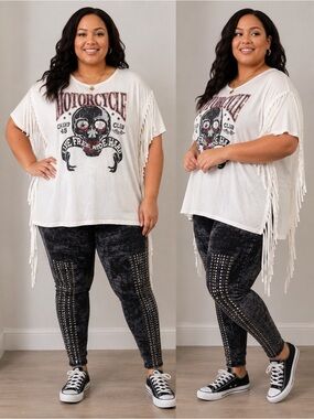 Y2K Vocal White Fringe Short Sleeve Graphic Tee w/Vocal studied leggings Bundle